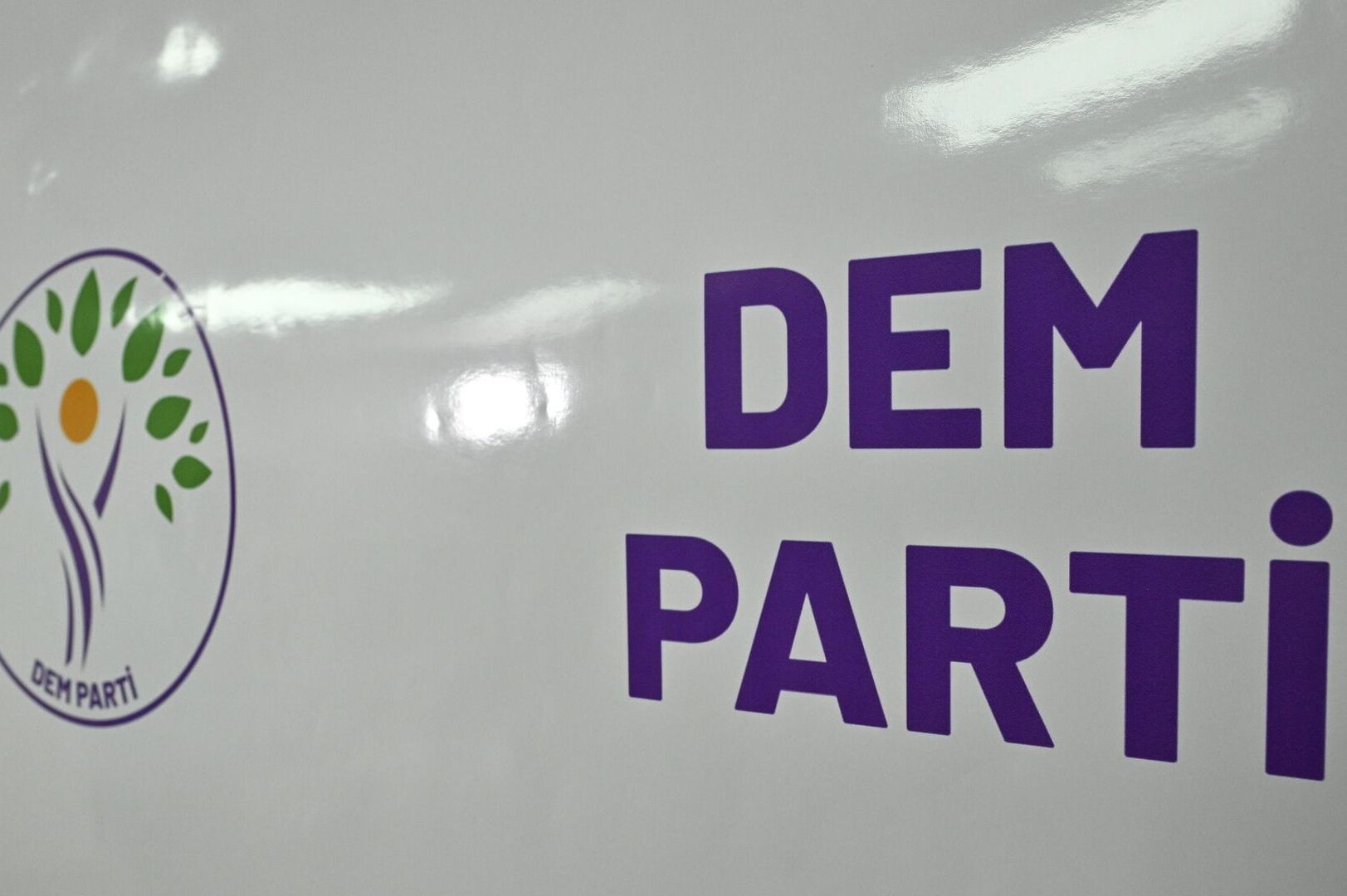 İsrail’in İran’a saldırıları | DEM Parti: Hem İran halkları hem de komşu halklar risk altında