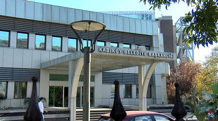 Kadıköy Belediyesi işçileri iş bırakma kararı aldı