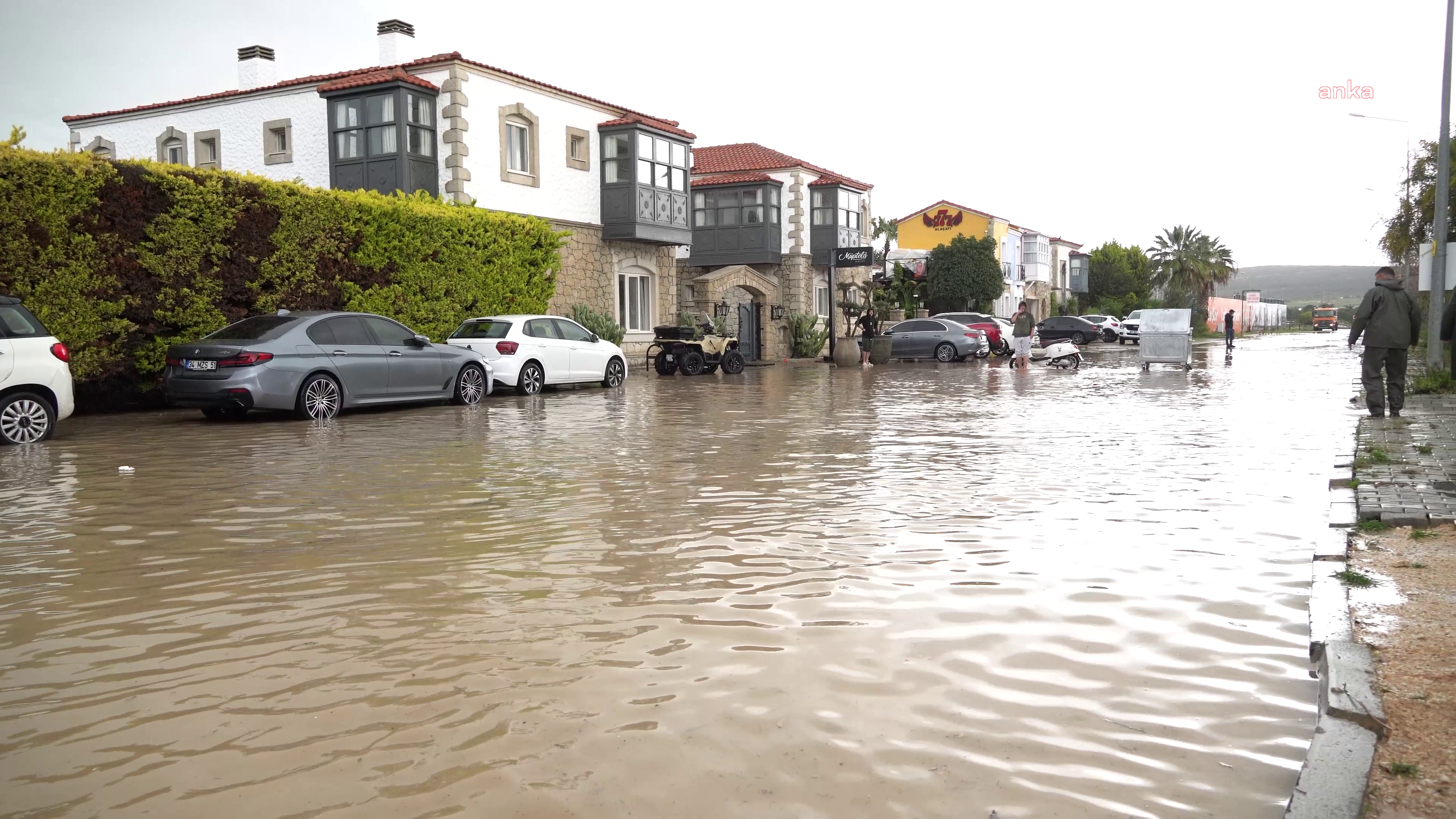 Son 24 saatte Türkiye’nin en yoğun yağışı Çeşme’de yaşandı