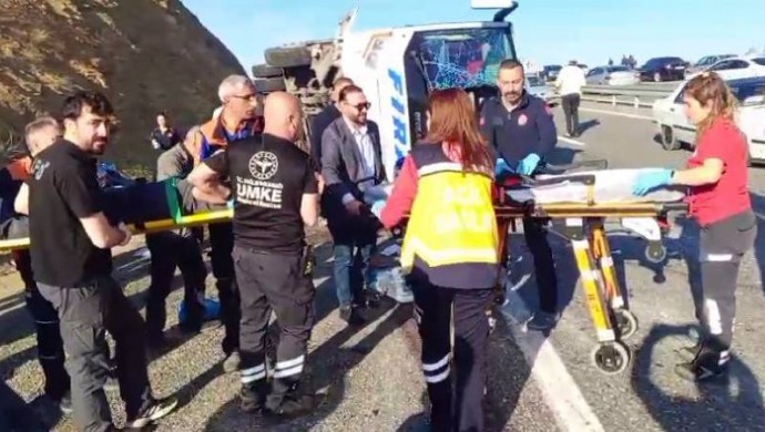 Diyarbakır-Elazığ karayolunda kaza: 7’si ağır 25 yaralı