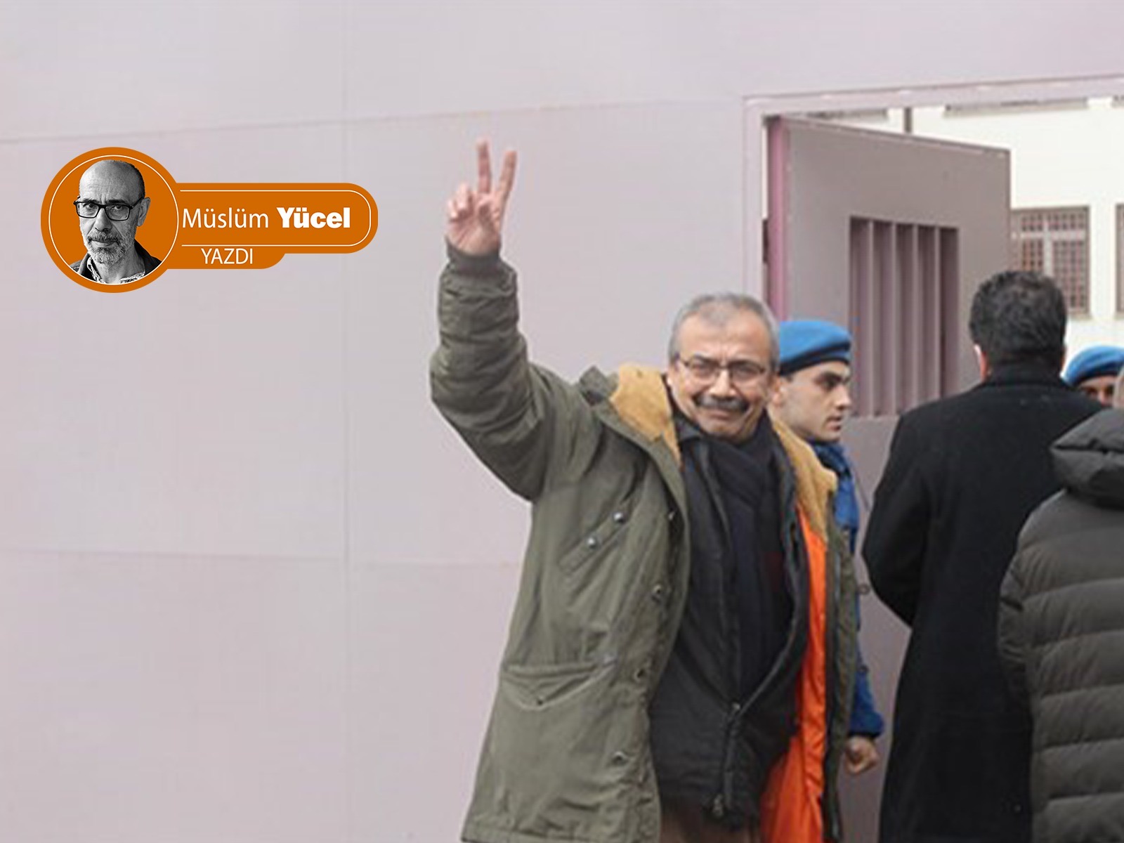 Aramızdan birini sessizce alıp götürürler hep