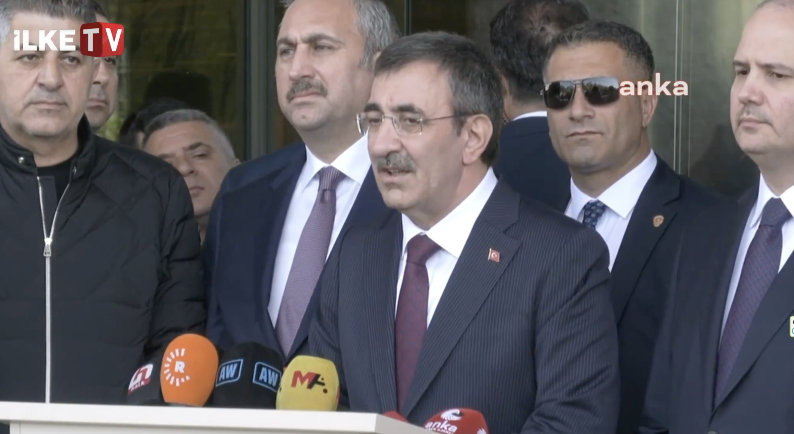 Cumhurbaşkanı Yardımcısı Cevdet Yılmaz’dan Sırrı Süreyya Önder’e: Hayatını, direncini biliyoruz