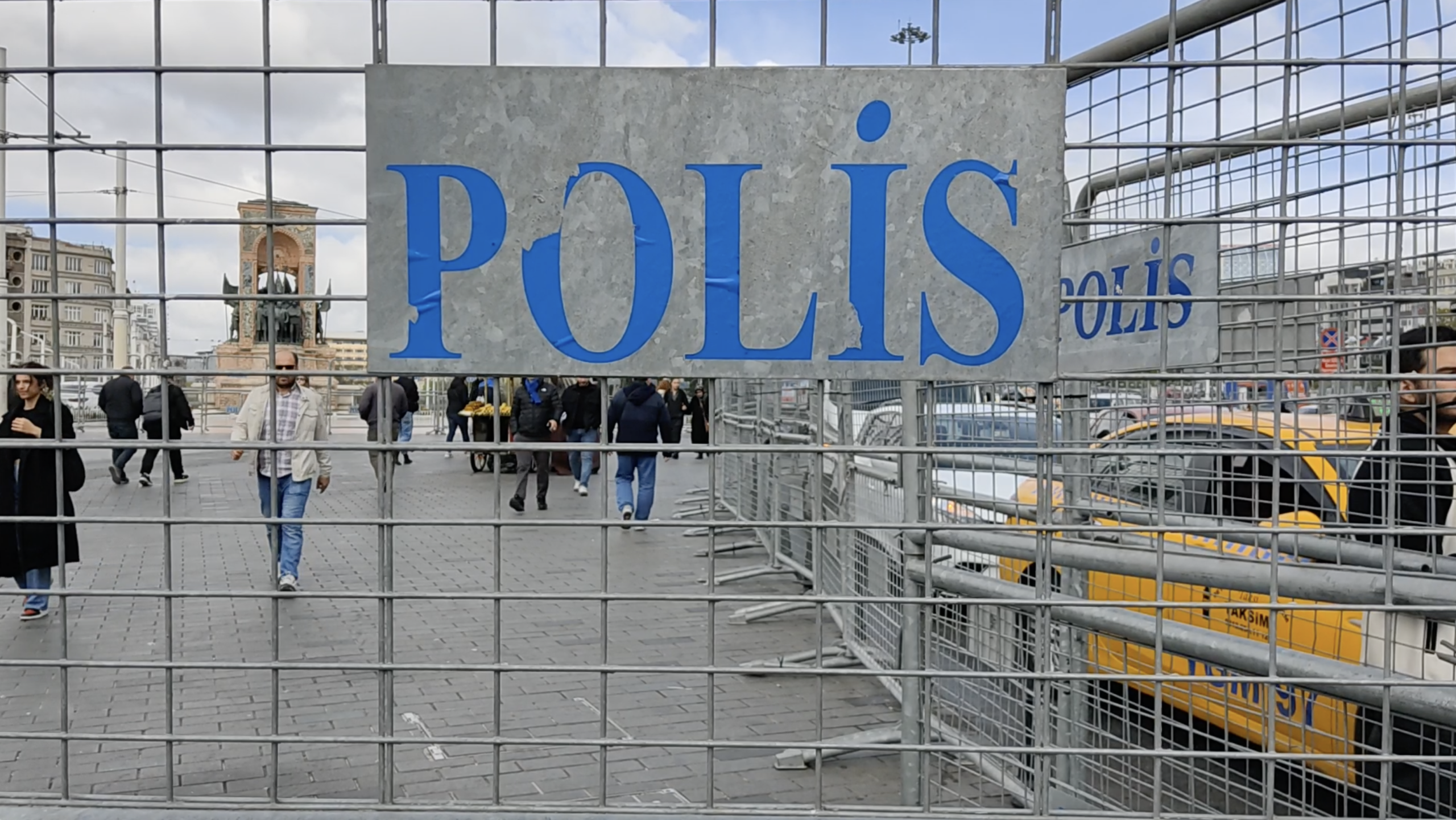 1 Mayıs’a bir kala Taksim abluka altında