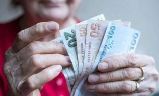 SGK emekli bayram ikramiyesi fark ödeme takvimini açıkladı