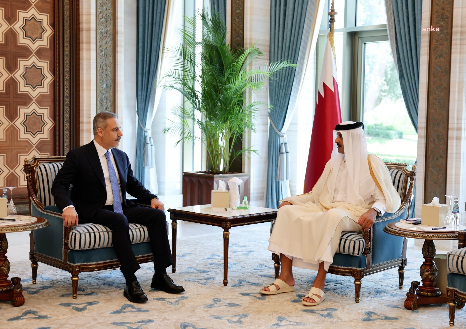 Hakan Fidan, Katar Emiri Şeyh Al-Thani tarafından kabul edildi