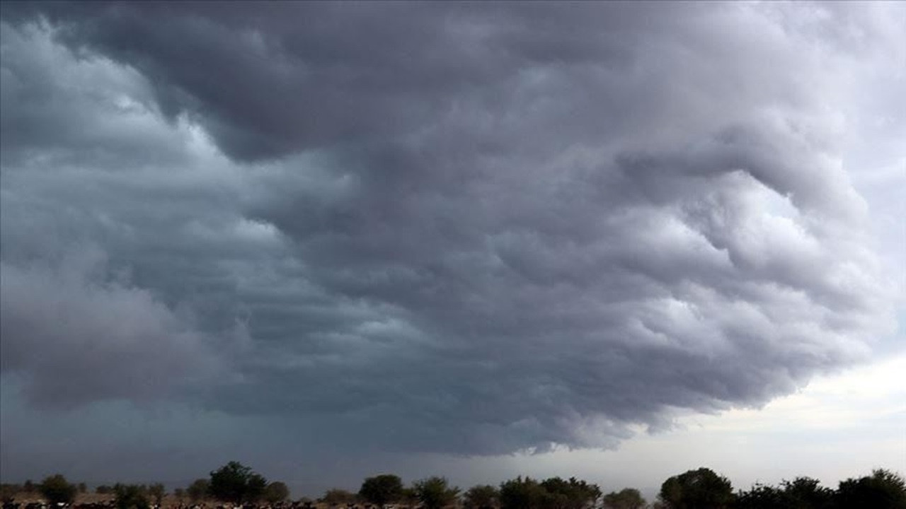 Meteoroloji’den çok sayıda il için sağanak ve kuvvetli rüzgar uyarısı
