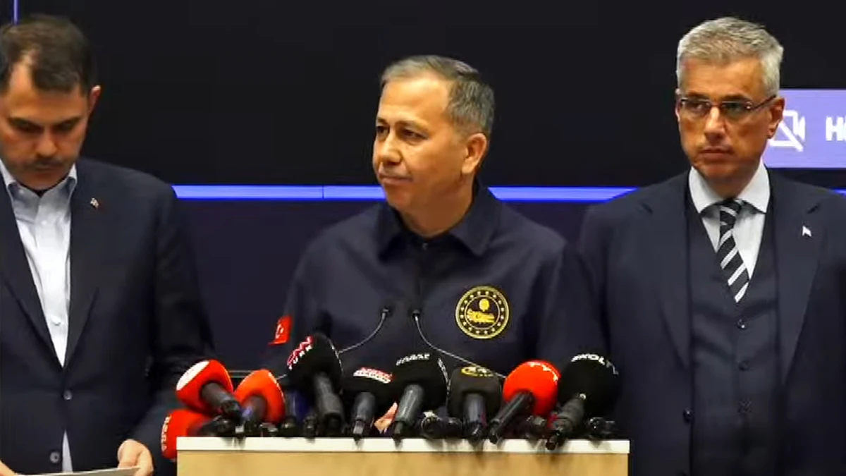 İçişleri Bakanı Yerlikaya: Bugün meydana gelen depremlerde can kaybı yaşanmadı