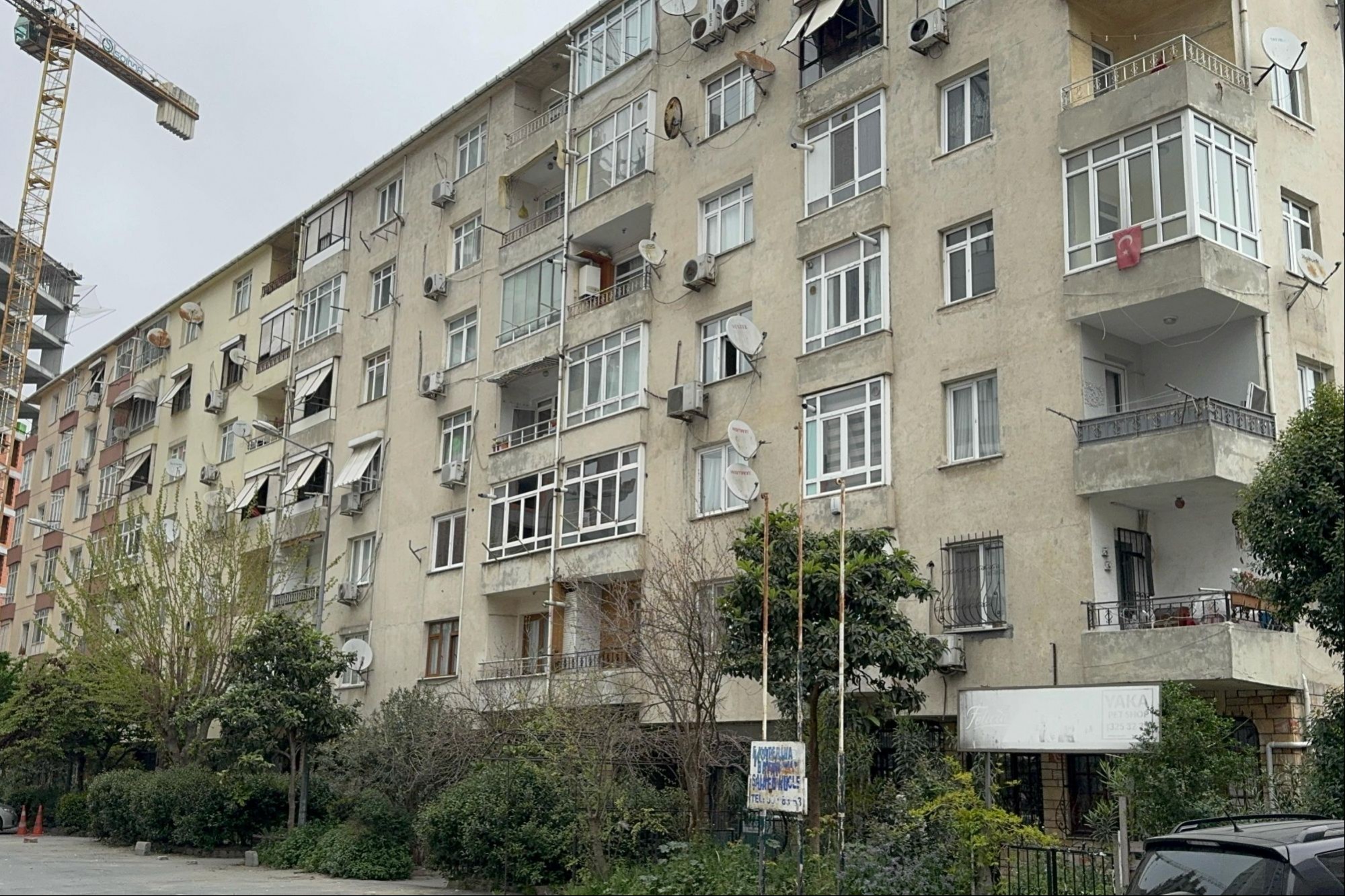 23 Nisan depremi | Küçükçekmece’de depremin ardından mühürlenen 9 bina boşaltıldı