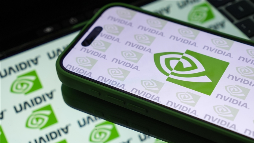 Nvidia’nın patronu Jensen Huang’tan, ABD’nin yeni çip kısıtlaması sonrası Çin’e ziyaret