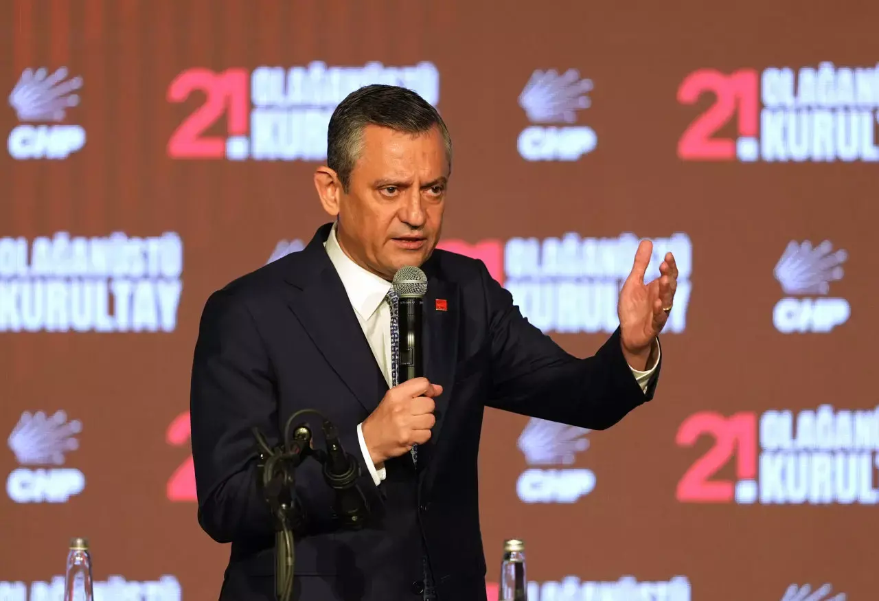 Özgür Özel’in PM, YDK ve Bilim Kurulu listesinde kimler var, kimler yok?