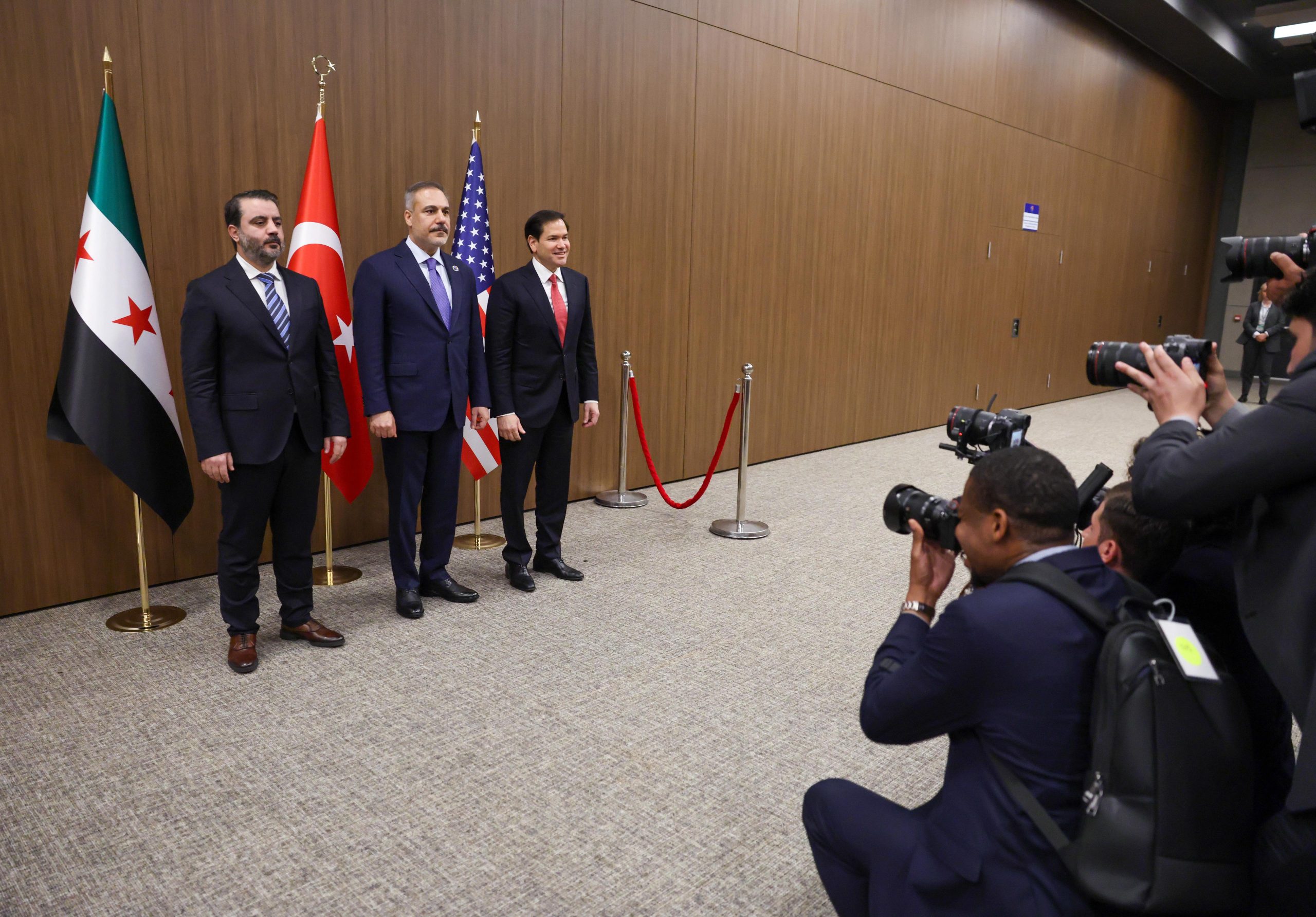Türkiye’nin ev sahipliğinde üçlü görüşme: Fidan, Rubio ve Şeybani buluştu