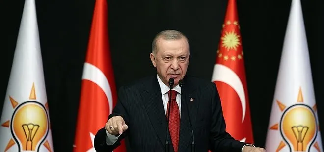 Yeni anayasa için kurulan komisyonun üyeleri belli oldu