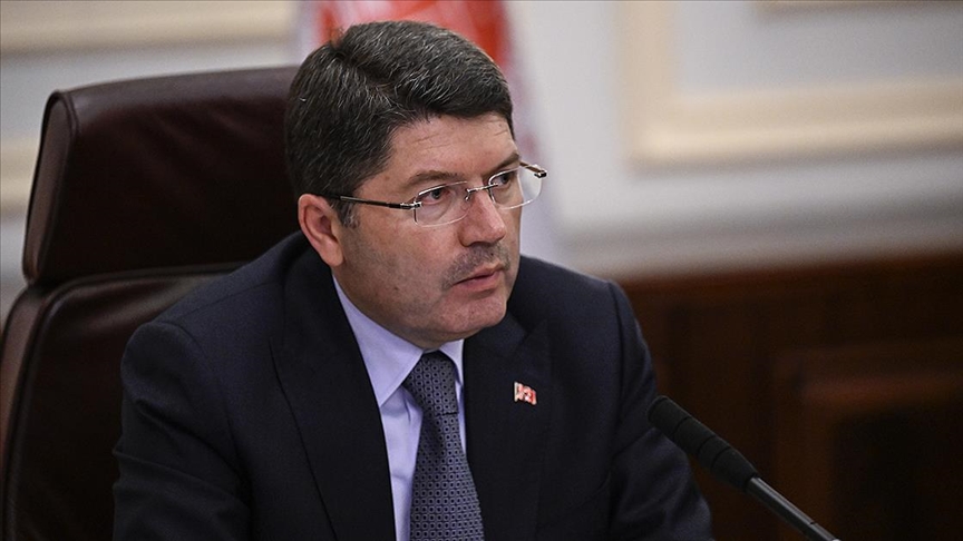Yılmaz Tunç: Bu yeni düzenlemelerin adalet sistemimiz için hayırlı olmasını temenni ediyorum