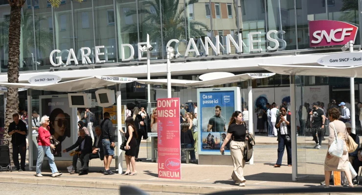 Fransa’nın güneyinde elektrik kesintileri: Cannes Film Festivali de etkilendi
