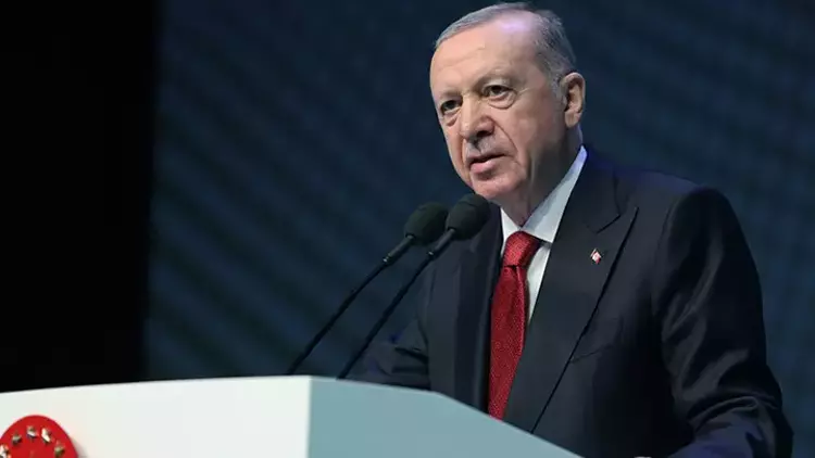 Cumhurbaşkanı Erdoğan: Ayrıştırmaya çalışanlara inat, birlik olup, kenetleneceğiz