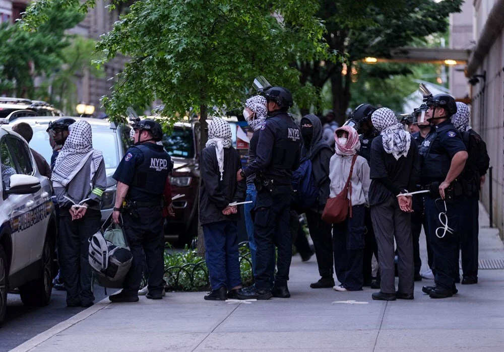Columbia Üniversitesi öğrencileri: İşe yaramaz entelektüeller olmayacağız
