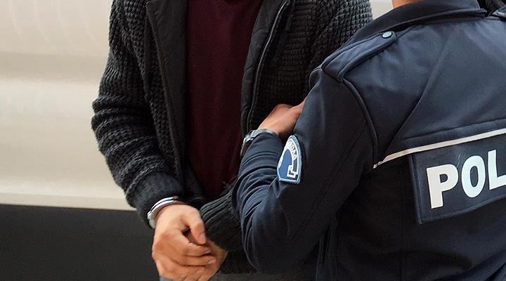 DEM Parti yöneticisi Gücenmez gözaltına alındı