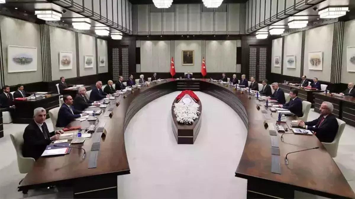 Kabine bugün toplanıyor