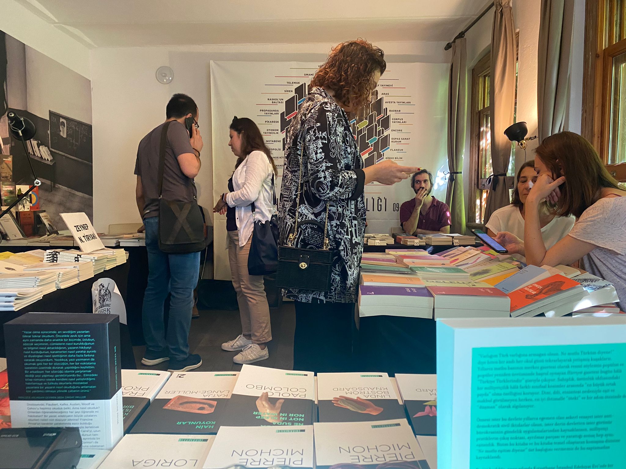 Kıraathane Kitap Şenliği anadilleri buluşturuyor