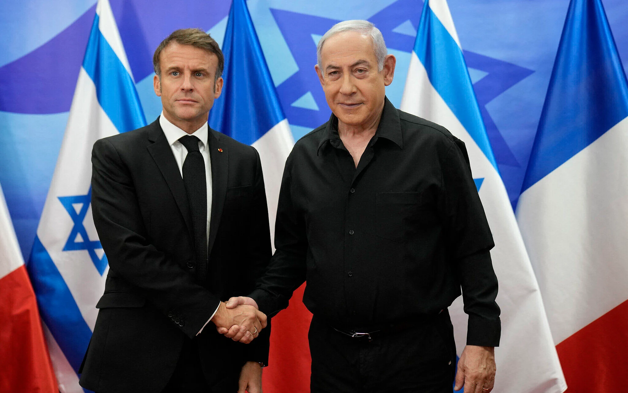 Netanyahu, Macron’u Hamas’ı desteklemekle suçladı