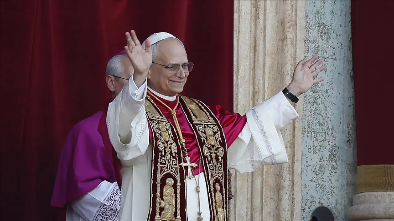 Yeni papa 14. Leo’dan ilk mesajlar: Bir daha asla savaş olmasın