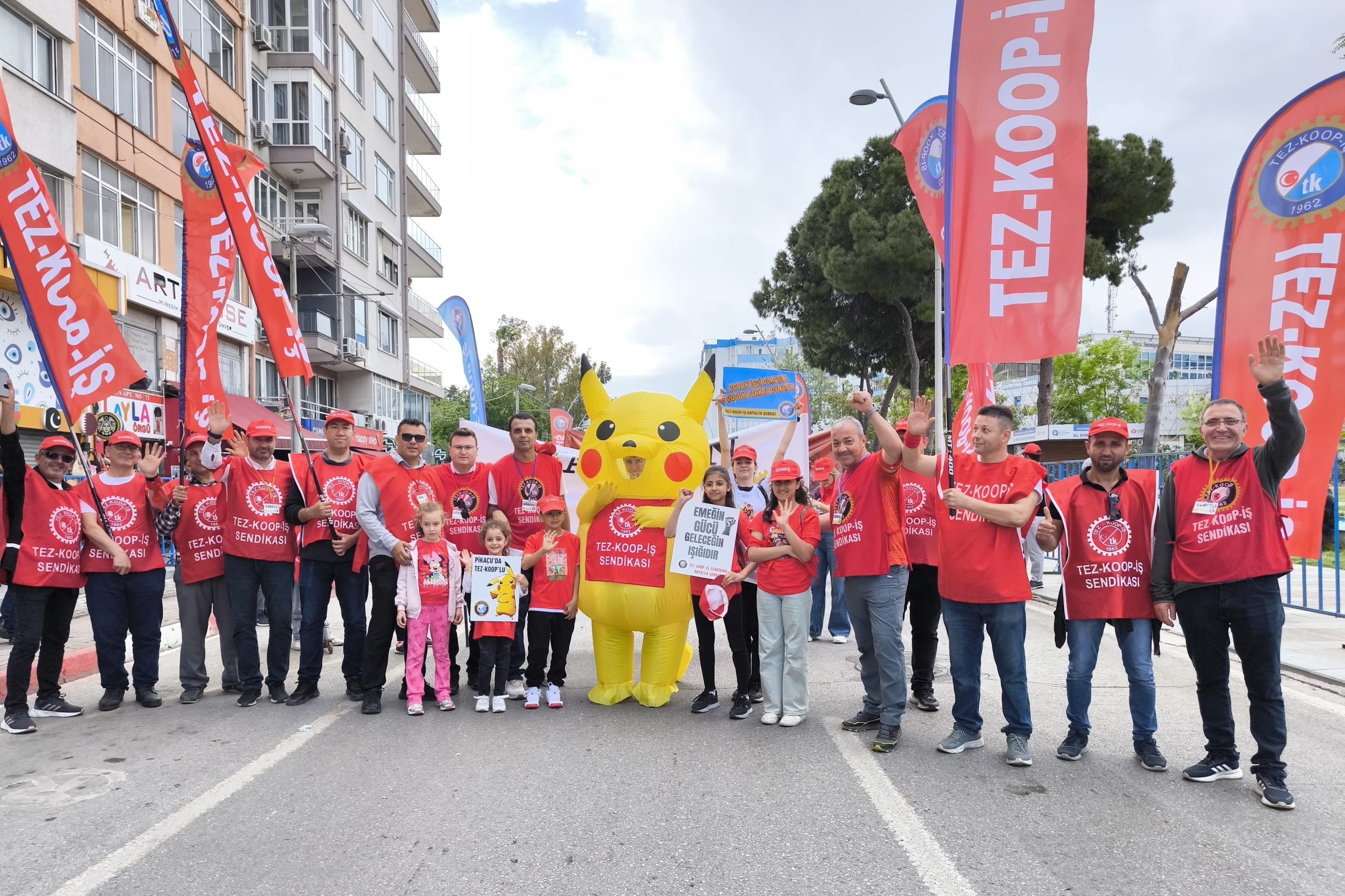 Pikachu 1 Mayıs’taydı