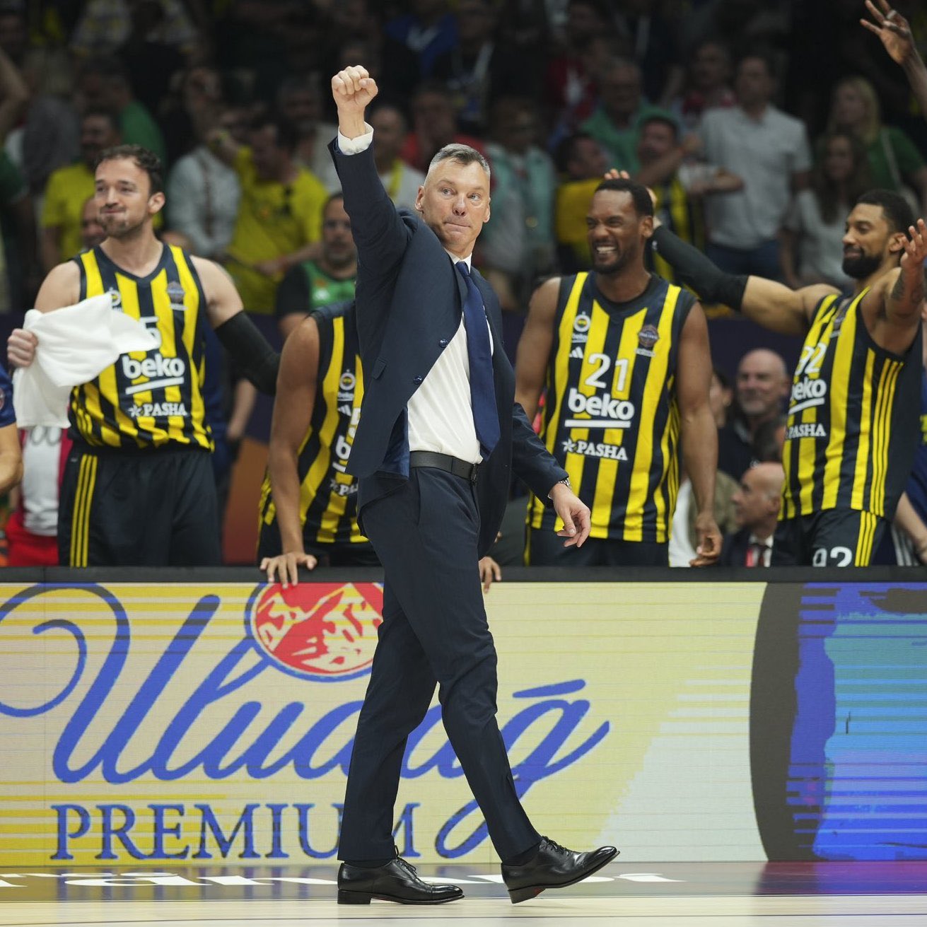 Fenerbahçe Beko Euroleague şampiyonu 81-70