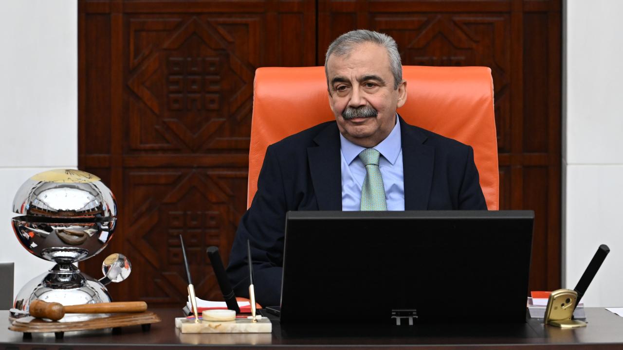 Sırrı Süreyya Önder TBMM’de düzenlenecek törenle anılacak