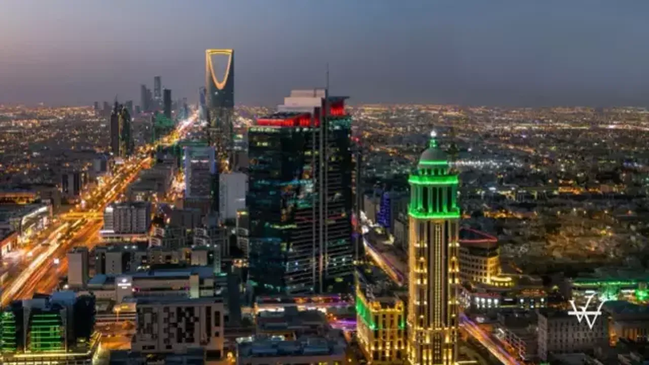 Suudi Arabistan’da 73 yıllık alkol yasağı belirlenen bölgelerden kalkıyor