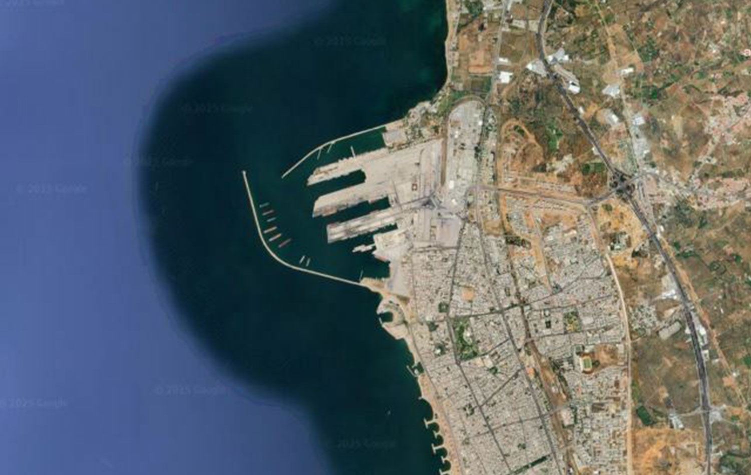 Dubai – Şam arasında 800 milyon dolarlık anlaşma: Tartus’ta çok amaçlı liman tesisi inşa edilecek