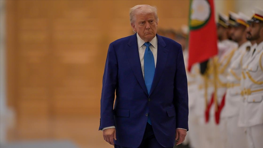 Trump ABD’ye döneceğini duyurdu: Güzel torunumu görmek istiyorum