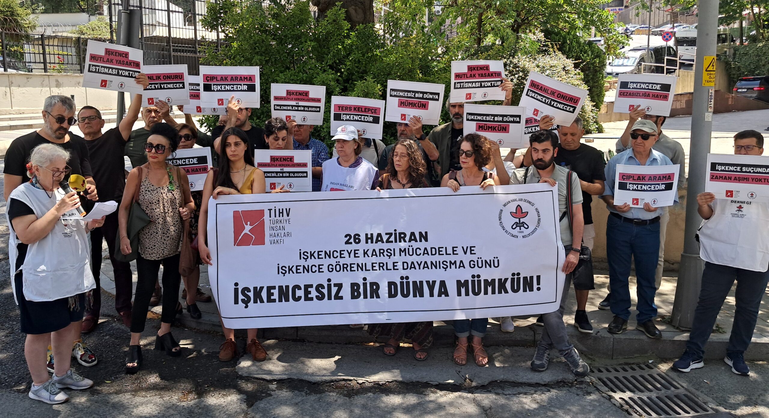 TİHV ve İHD’den Gayrettepe’de açıklama: Bina hala ayakta