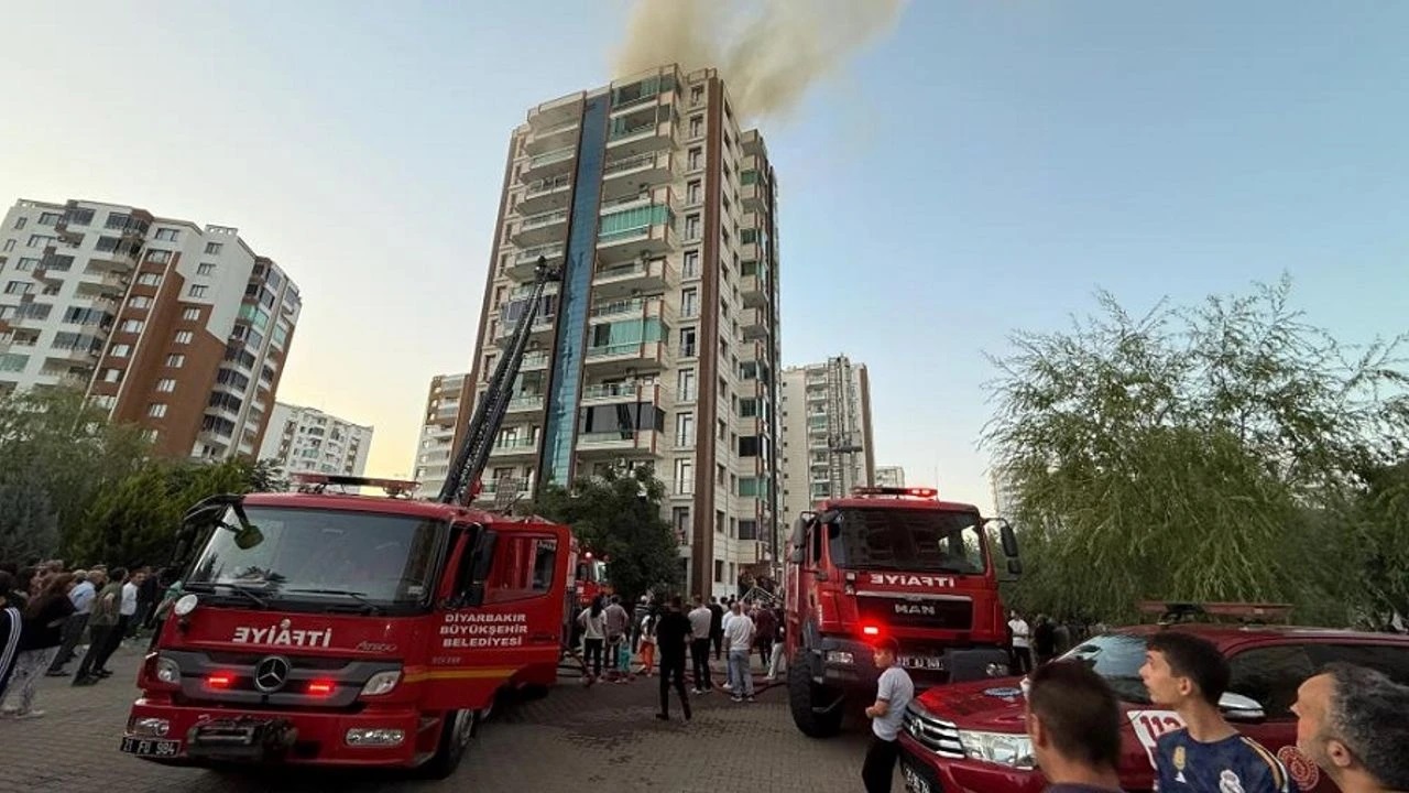 Diyarbakır’da çıkan yangın sonrası dayanışma komisyonu kuruldu