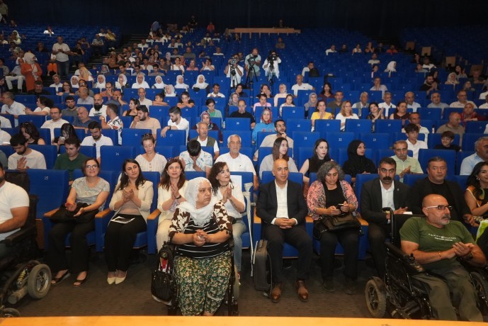 Diyarbakır’da engelliler için barış ve demokrasi buluşması: Engelliler sürecin öznesi olmalı