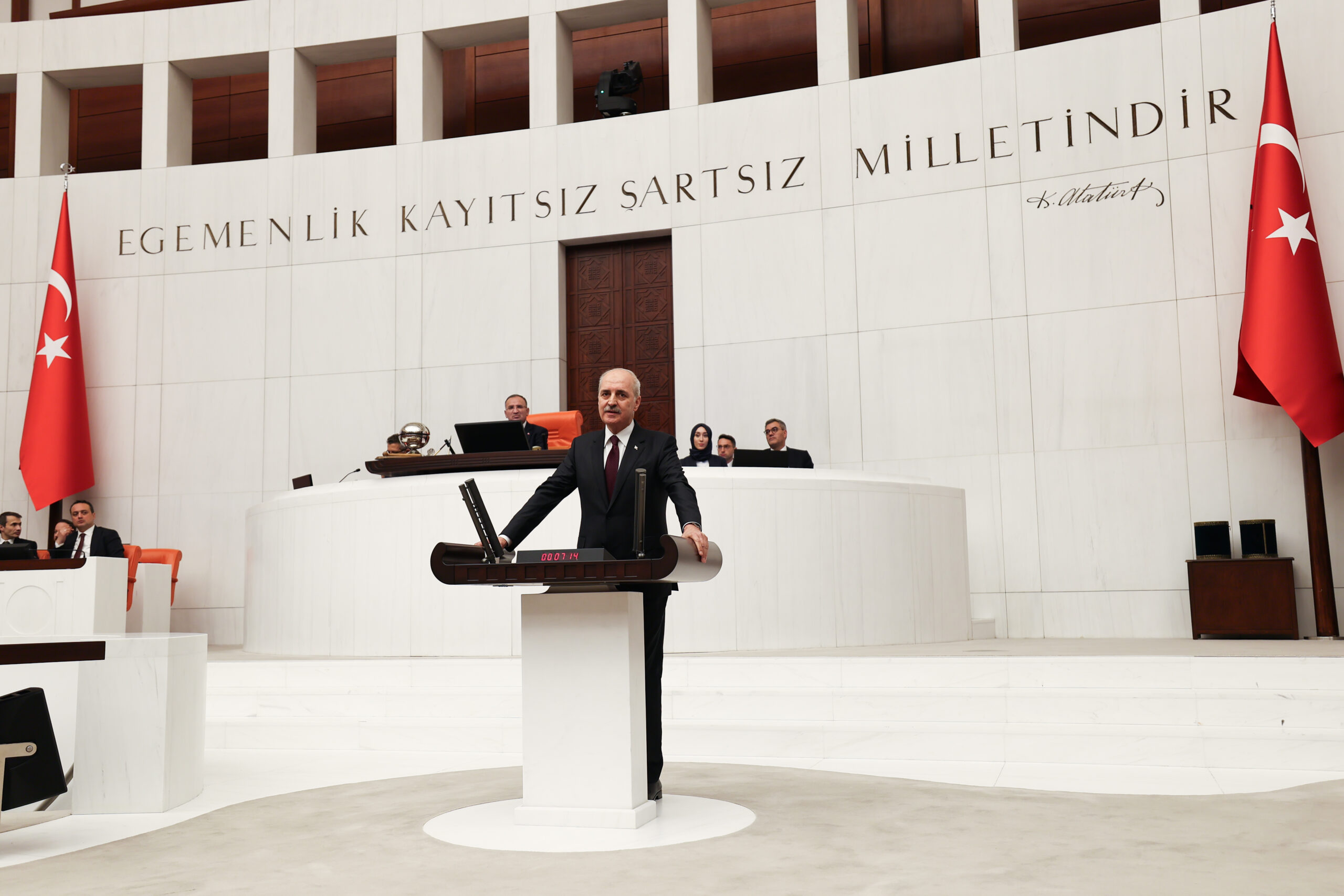Yeniden seçilen Numan Kurtulmuş: Bu mesele aynı zamanda demokratik Türkiye meselesidir