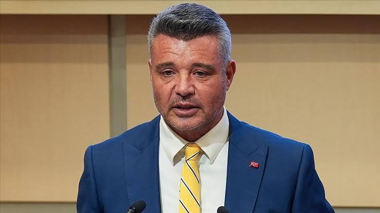 Sadettin Saran Fenerbahçe başkan adaylığını açıkladı