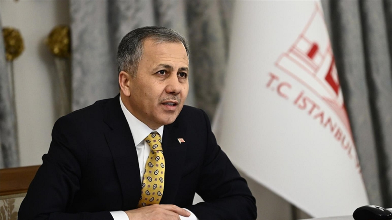 Yerlikaya: Kırmızı Bülten’le aranan 5 kişi Türkiye’ye iade edildi