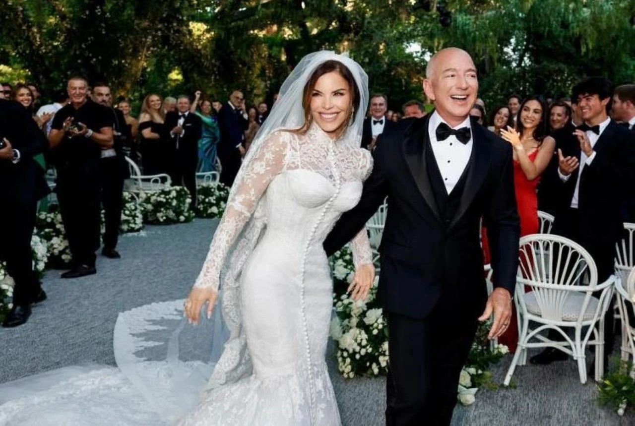 Jeff Bezos’un Venedik’teki düğününe tepkiler büyüyor