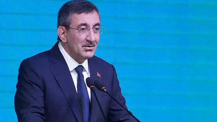 Cevdet Yılmaz: Yeni anayasa için ilk toplantıyı bayram öncesi yapacağız