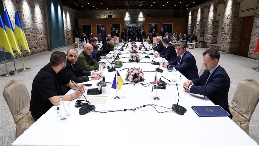 Savaş ve diplomasi arasında: Rusya-Ukrayna müzakerelerinde bir adım ileri iki adım geri