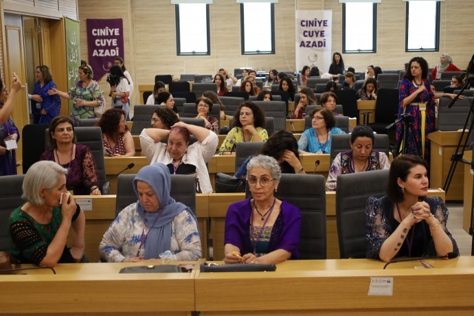 Diyarbakır’da 3’üncü Kürt Kadın Konferansı başladı
