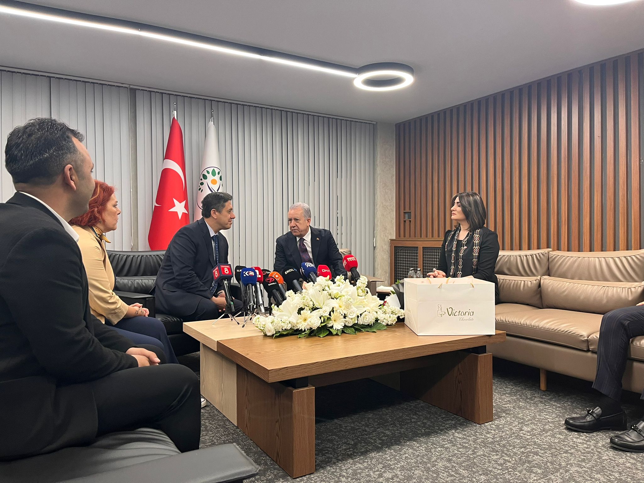 MHP heyetinden DEM Parti’ye bayram ziyareti