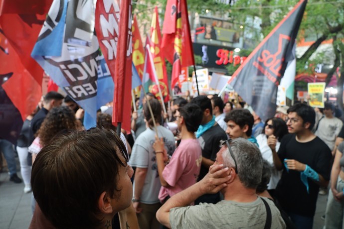 Filistin için yürüyen gruba polis müdahalesi: Çok sayıda gözaltı