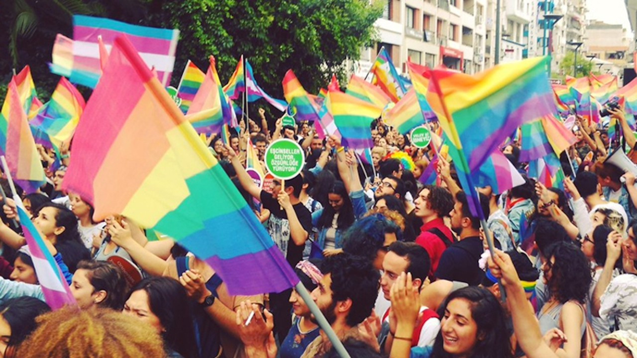 Beyoğlu Kaymakamlığı’ndan Onur Yürüyüşü yasağı