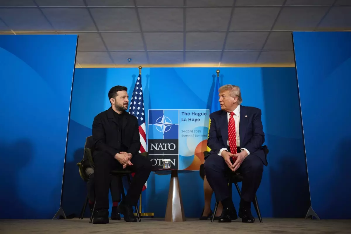 Zelenski, Trump ile Lahey’de bir araya geldi
