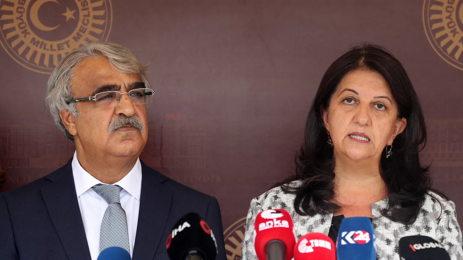 Abdullah Öcalan’la görüşen İmralı Heyeti’nden açıklama: Süreç yeni bir aşamaya geçmekte