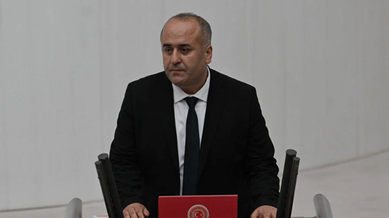 Turizm emekçilerinin çalışma koşulları ve hak ihlalleri Meclis gündeminde
