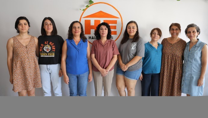 DEM Parti ve Halkevci Kadınlar barış süreci için buluştu