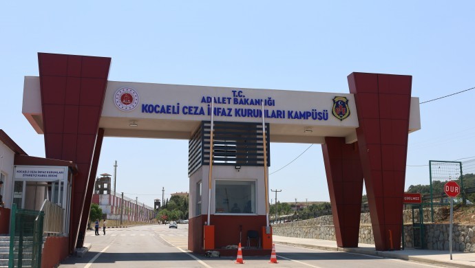 DEM Parti Eş Genel Başkanları Kandıra’da