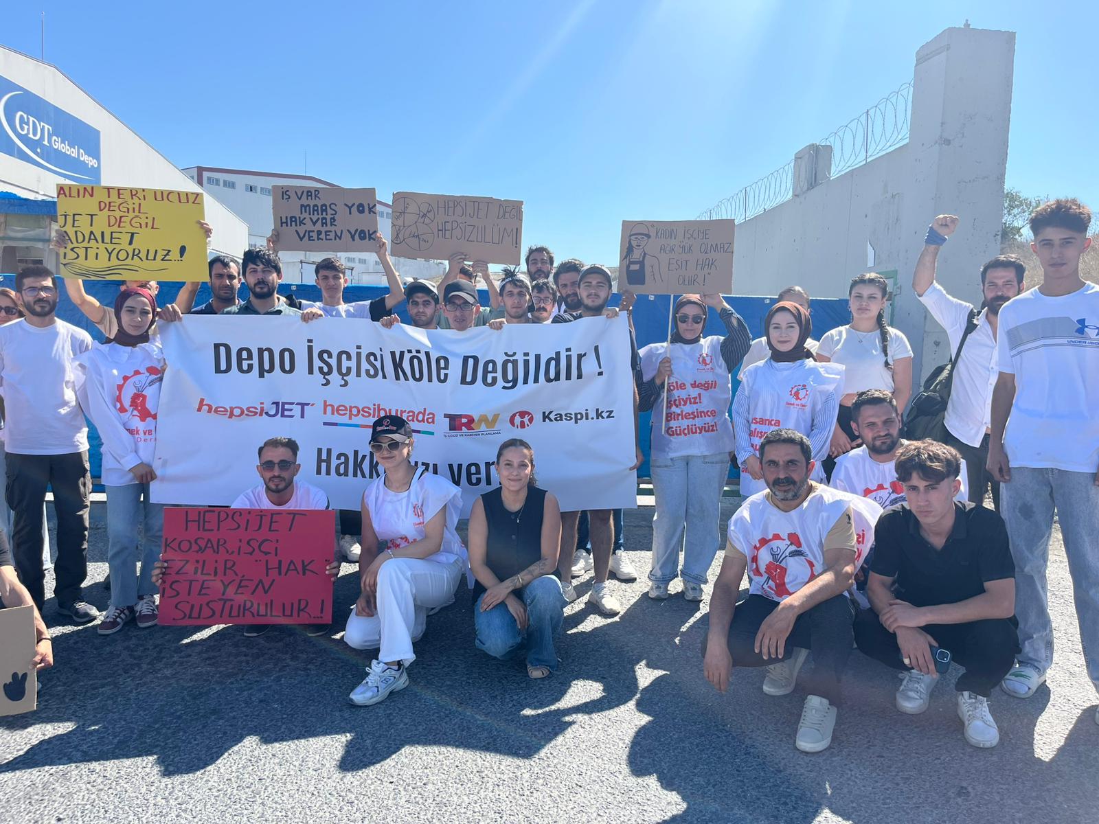 HepsiJet depo işçisi 28 kişi işten ayrıldı: Bu kölelik düzenine sessiz kalmayın